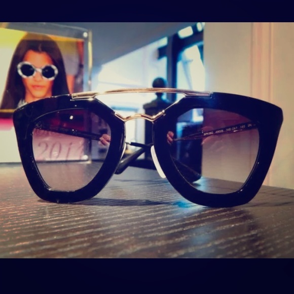 Brand new prada sunglasses