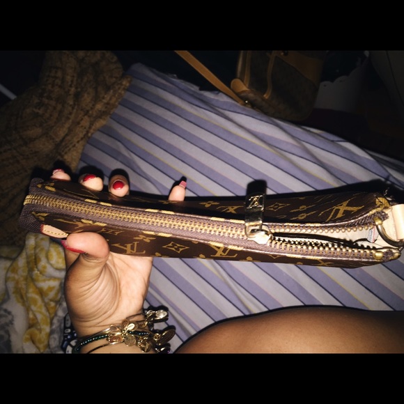 Extra pics - Picture 2 of 3