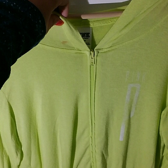 ❌BUNDLED❌ Vs PINK lightweight sweatshirt - Picture 3 of 3