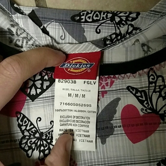 Scrub top - Picture 2 of 2