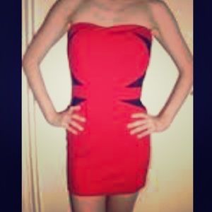 Red and Black Dress perfect for a night out 🍸