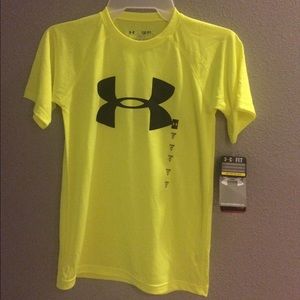 NWT UNDER ARMOUR Youth Medium Logo T-Shirt