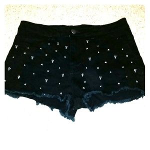 Skull Studded H&M shorts