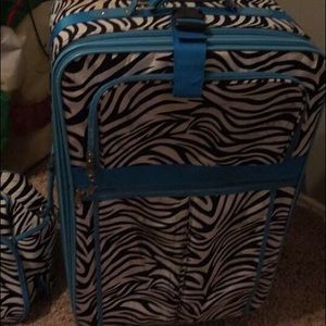 **ON HOLD FOR @bluedancer** 3 piece luggage set
