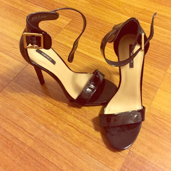 Forever 21 sandals