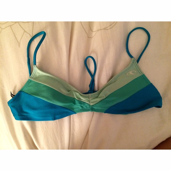 bathingsuit top
