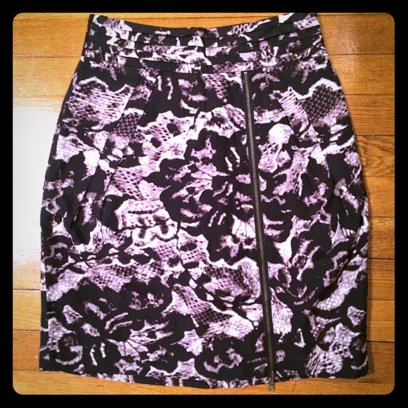 Banana Republic pencil skirt