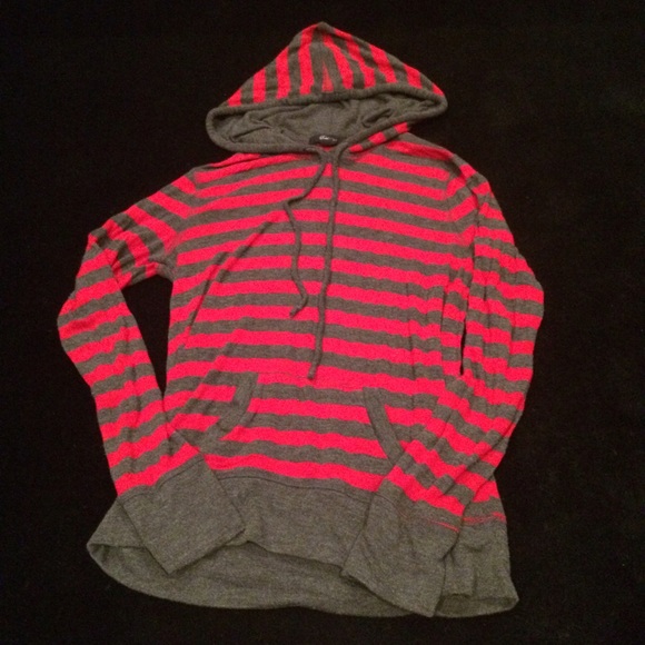 Red and Grey Sweater - Picture 1 of 4
