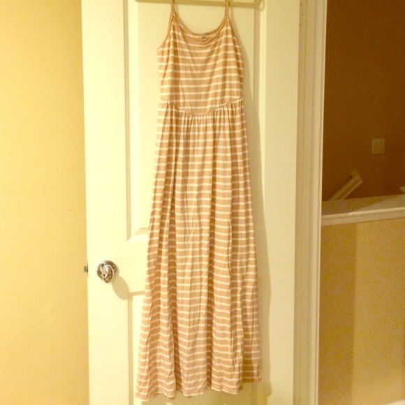 LC Lauren Conrad striped maxi dress. small.