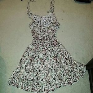 SUPER CUtE DRESS -NEVER WORN BNWOT
