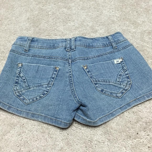 Light Rinse Jean Shorts - Picture 2 of 2