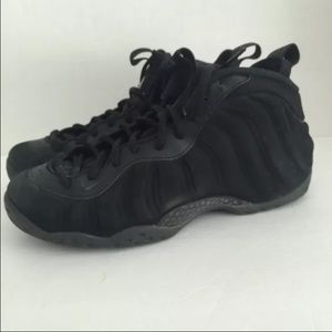 Looking For these Black Suede Foamposites Size7 !!