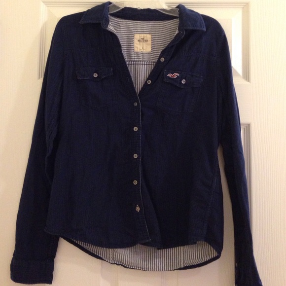 Hollister Button Up