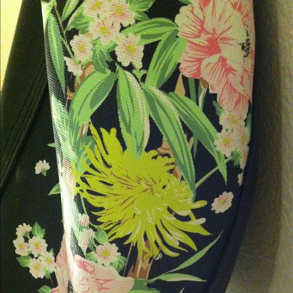 Floral French Connection Backpack - Picture 2 of 4