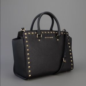 Michael kors stud selma black