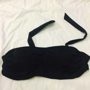 Black bandeau bikini top