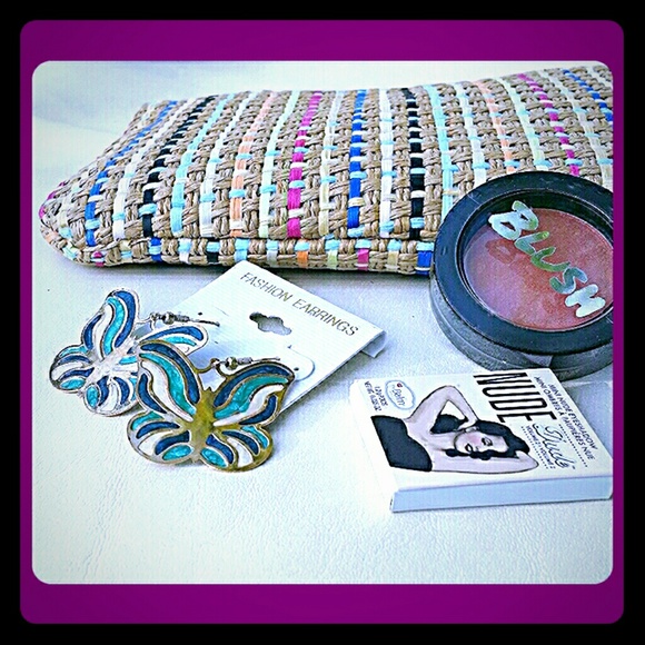 Jewelry - Butterfly Dangle Earrings