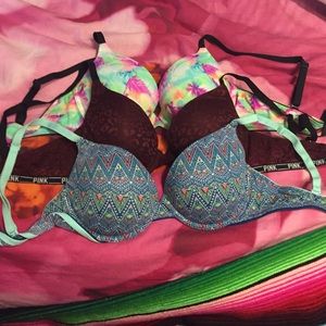 Pink bra bundle push ups