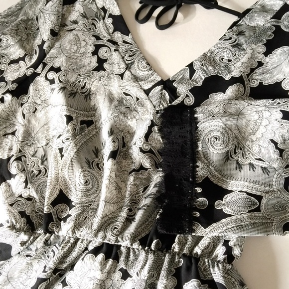 STUNNING DATE NIGHT DRESS - Picture 3 of 3