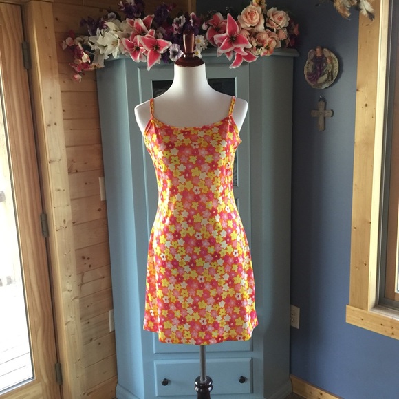 Xhilaration Dresses & Skirts - Floral Dress. Brand NEW!