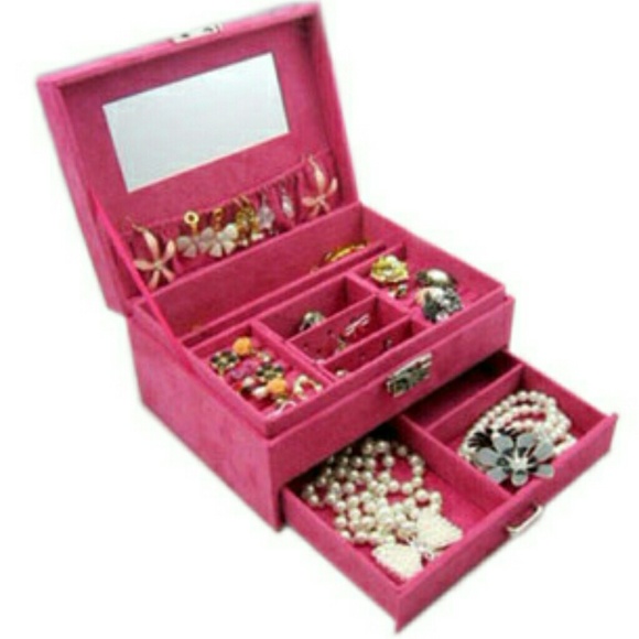 Box of accessories