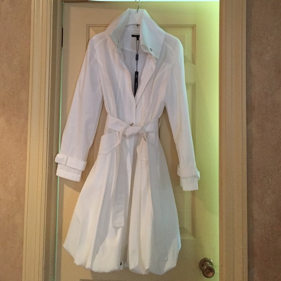 Samuel Dong Outerwear - Samuel Dong white coat