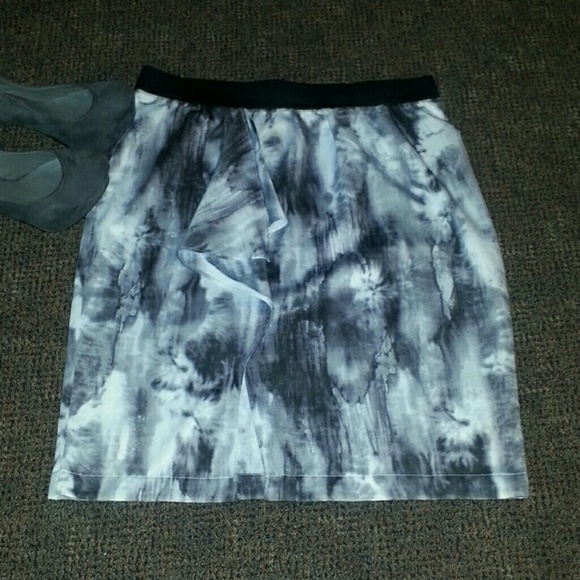 Pretty Vera Wang Skirt
