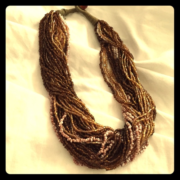 Accessories - ❤️beaded multi strand necklace❤️