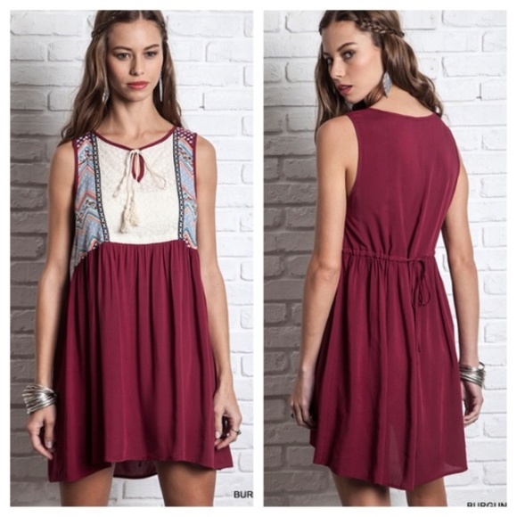 Dresses & Skirts - ❗️MAJOR SALE❗️Babydoll Chevron Tie Boho Mini Dress