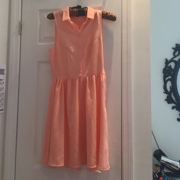 Peach button up h&m dress
