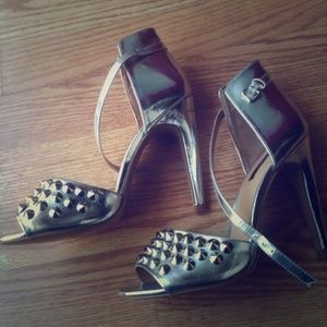 Forever 21 Studded Stilettos 👠👠👠