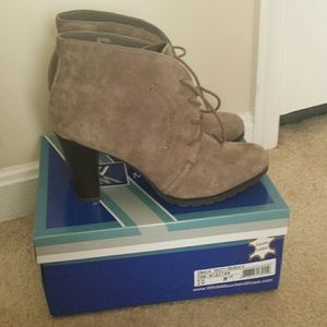 Leather boots