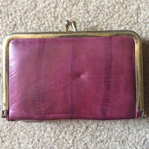 🚨LAST CHANCE🚨 Pink Eel Skin Clutch