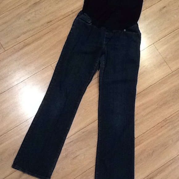 Liz Lange Maternity Jeans -Size 6 🍼