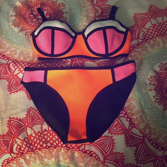 Pink & Orange Neoprene bikini - Picture 1 of 3