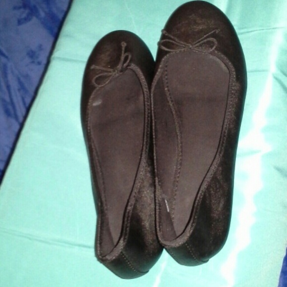 Leather flats