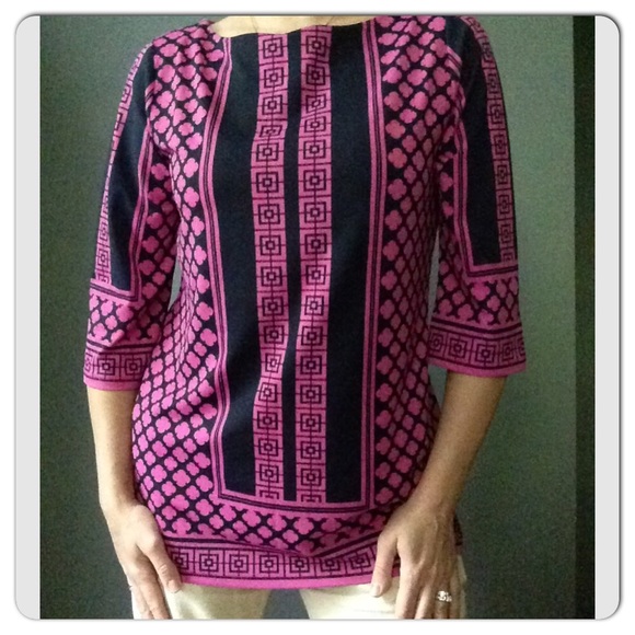 Tops - DELETING TODAY Pink/Navy Tunic [ host pick ]