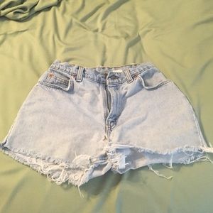 Levi High waisted shorts