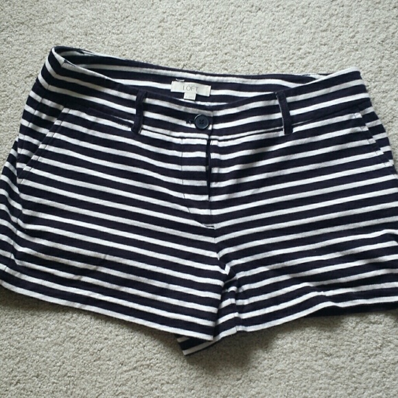 LOFT Pants - Navy stripe Loft Shorts