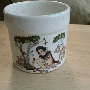 Snow White Jar