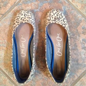 TOMS Leopard Print Flats