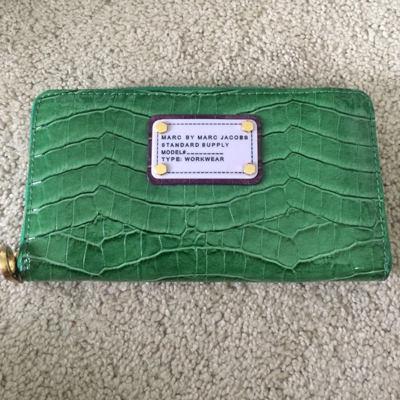 Green snakeskin Marc jacobs wallet