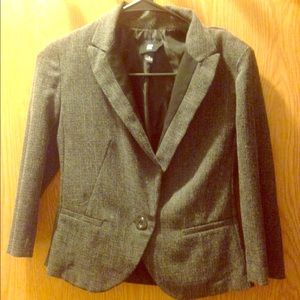 Charcoal Gray 3/4 sleeve blazer