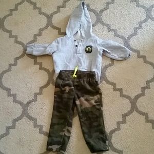 Toddler boys 18mon sweat suit