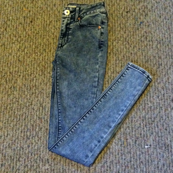 High rise bullhead skinny jeans size 0