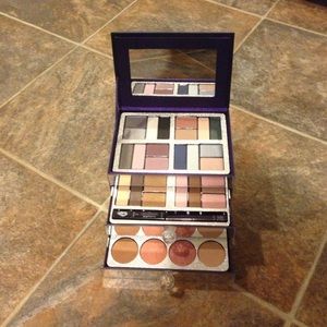Tarte makeup palate