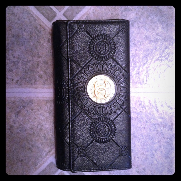 Genuine Leather Wallet - Picture 1 of 2