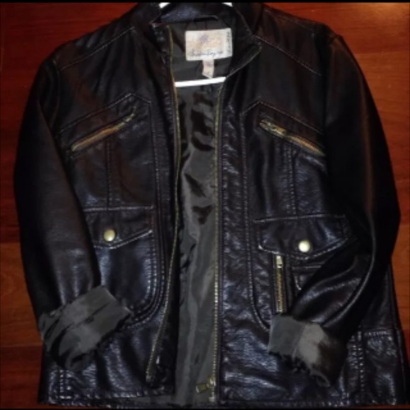 Leather jacket