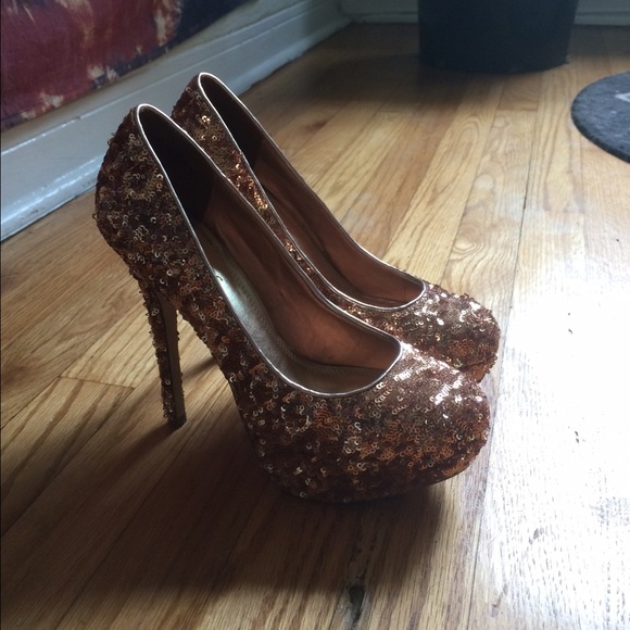 Bakers heels - Picture 2 of 2