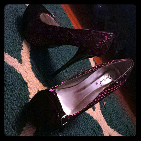 Womens Qupid 5 inch heels